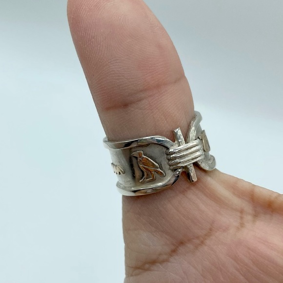 Vintage Sterling Silver 925 and Gold Cartouche Hieroglyphics Ring - Picture 9 of 15
